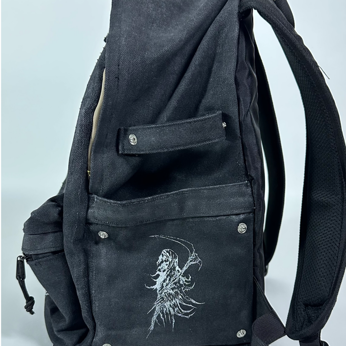 Vengeance Backpack Sample (1 of 1)